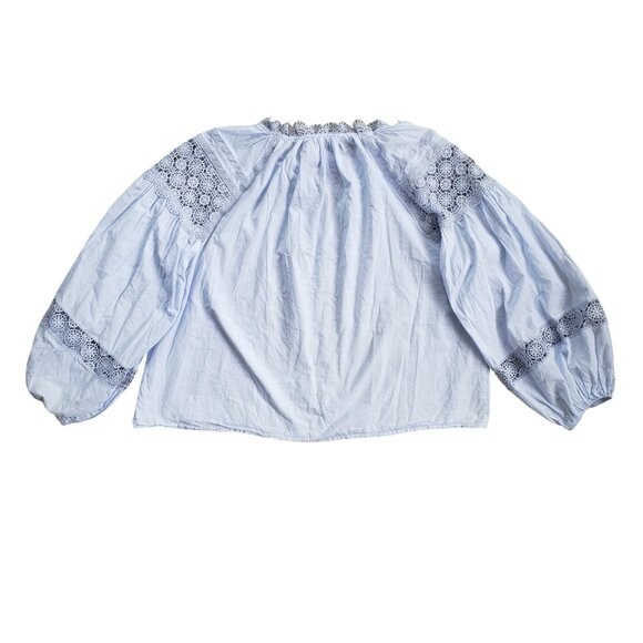 En Saison Peasant Blouse With Eyelet Detail Women's Medium Blue - Picture 2 of 9